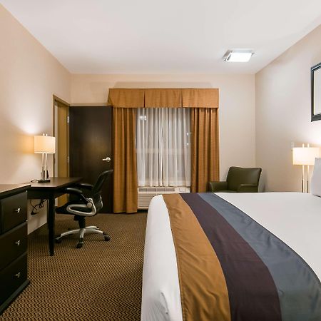 Best Western Wainwright Inn & Suites Екстер'єр фото
