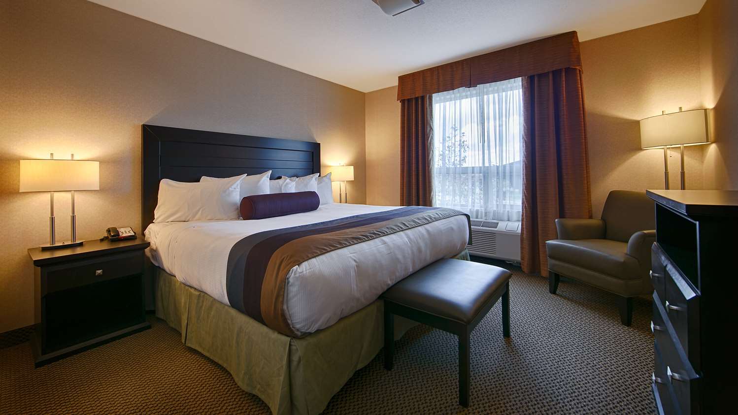 Best Western Wainwright Inn & Suites Екстер'єр фото