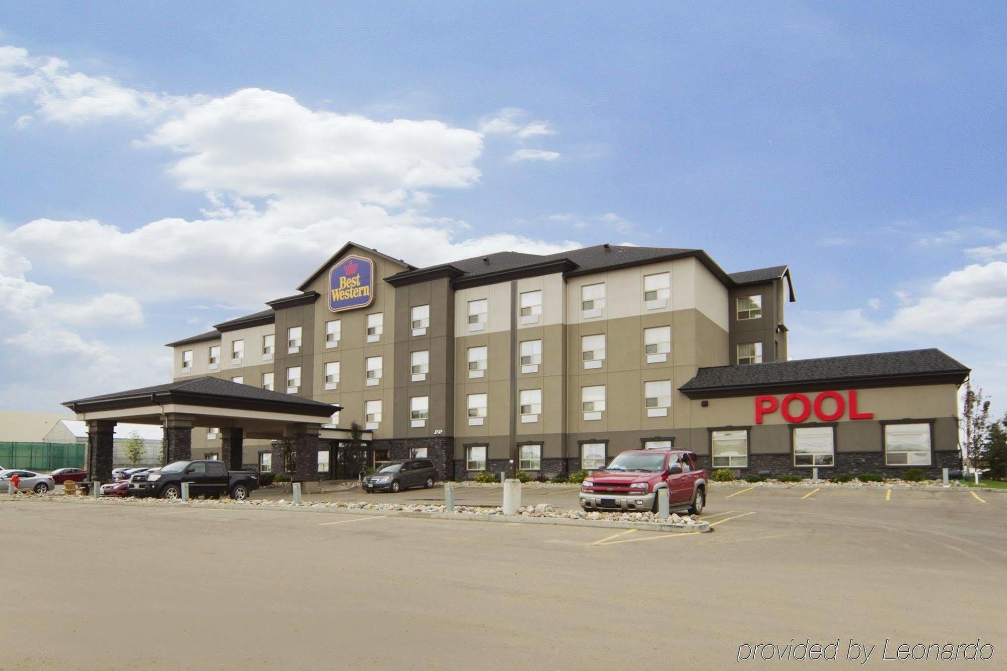 Best Western Wainwright Inn & Suites Екстер'єр фото