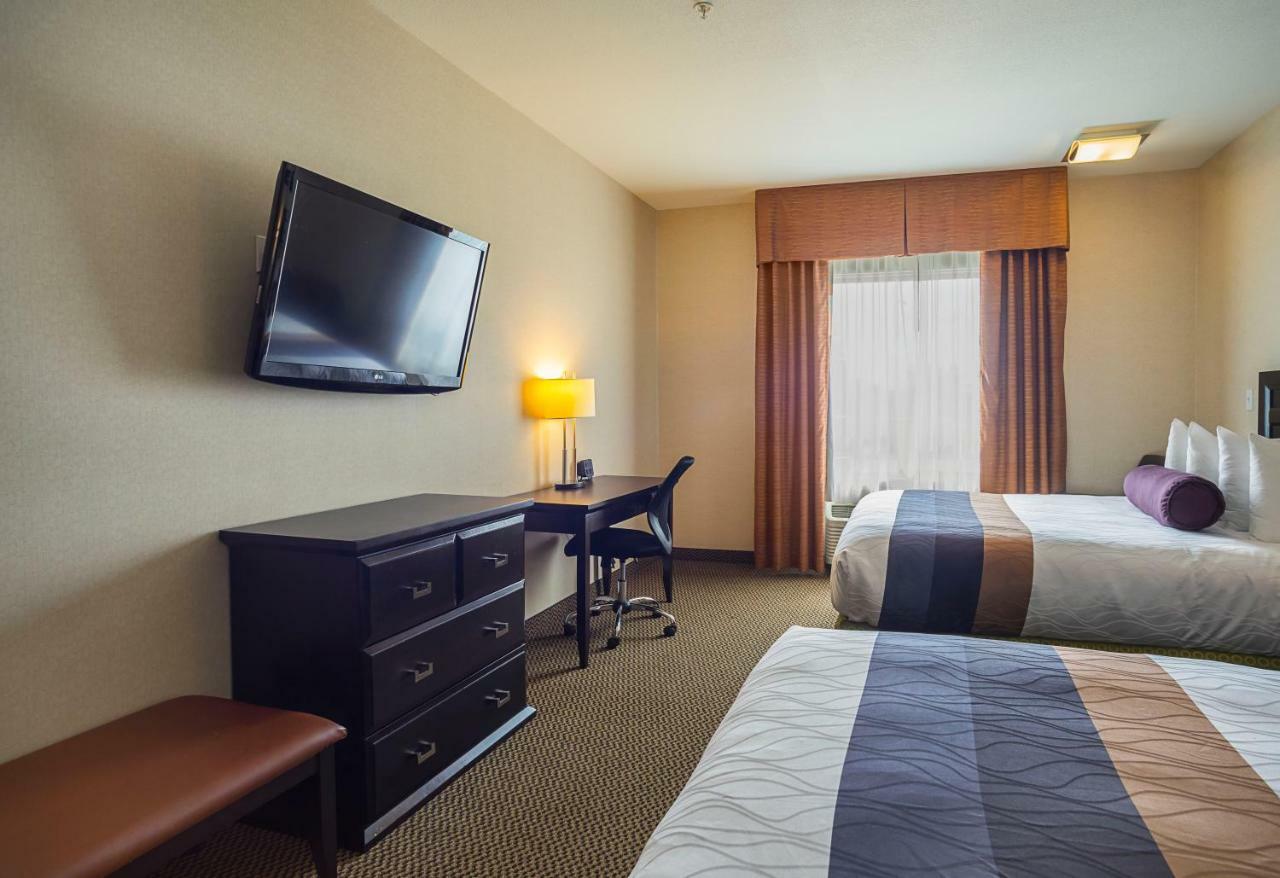 Best Western Wainwright Inn & Suites Екстер'єр фото